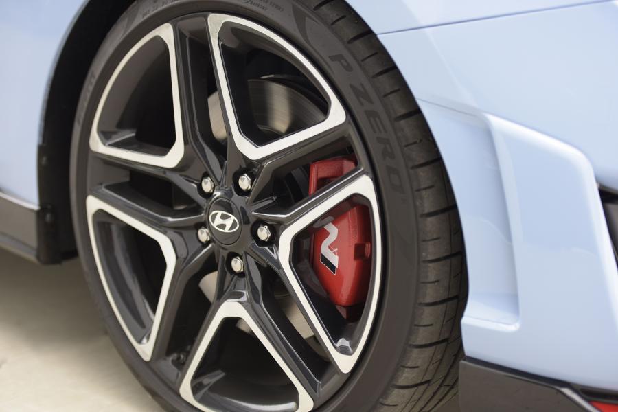 Колеса Hyundai Veloster N 2018 года  (NA) (фото 61 из 85)